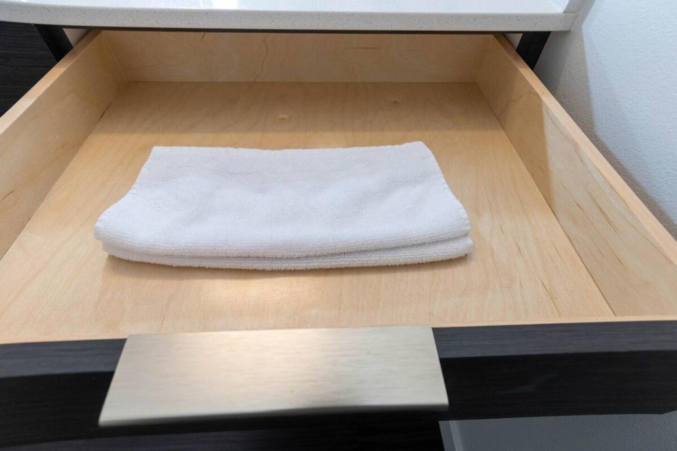 Self Check-In-Washer-Dryer-4Ksmart Tv-King Bed-Gym Tacoma Buitenkant foto